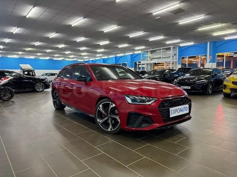 Rojo Usado 2022 Audi A4 S-Line Familiar | 40.975 € - Imagen 1/4
