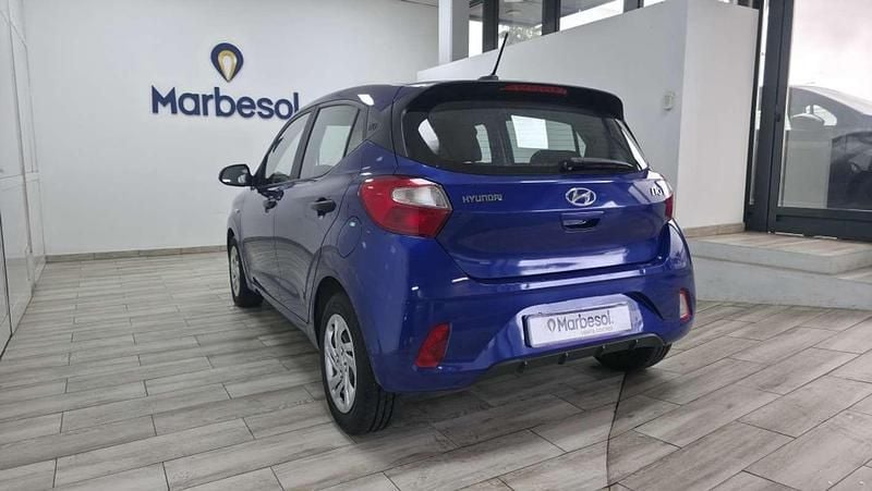 Usado Hyundai i10 67 CV (49 kW) 2021 Azul Utilitario