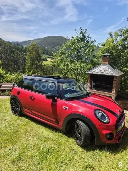 Usado Mini Cooper 204 CV (150 kW) 2024 Rojo Utilitario