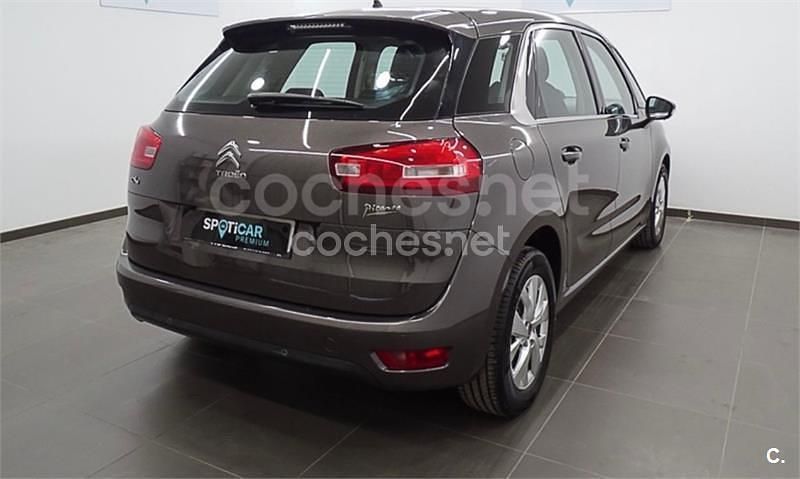 Usado Citroën C4 Picasso Live 130 CV (95 kW) 2016 Gris / plata Monovolumen