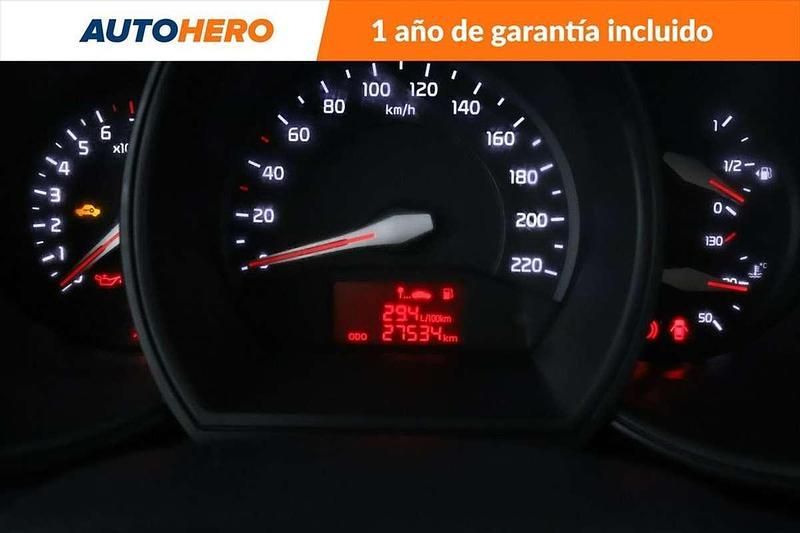 Rojo Usado 2016 Kia Rio Berlina | 10.299 € (Precio justo) - Imagen 1/4