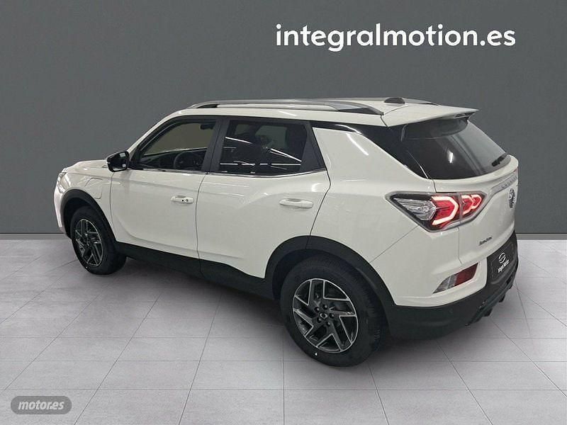 Nuevo Ssangyong (KGM) Korando Limited 139 kW (190 CV) 2025 Blanco SUV