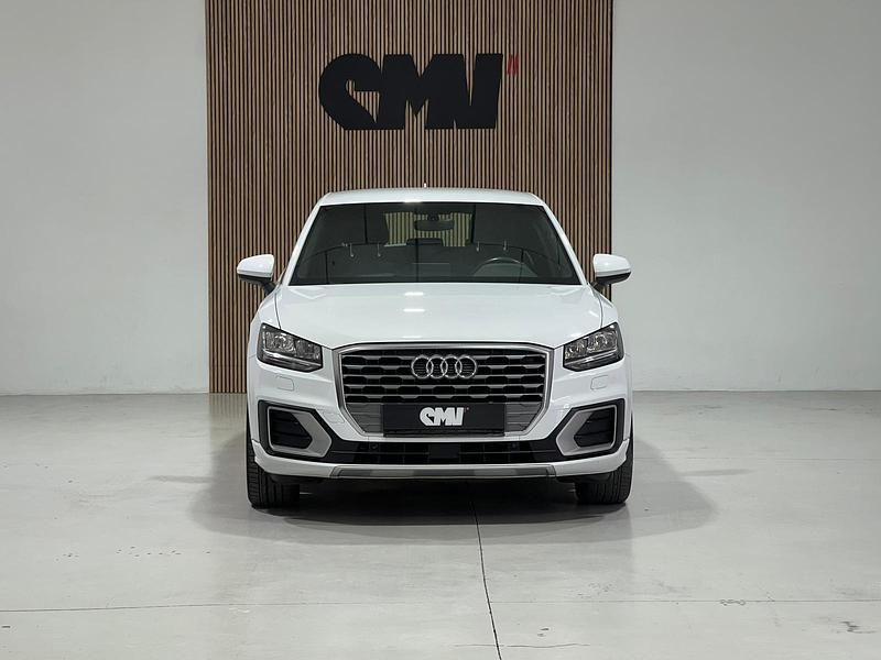 Usado Audi Q2 Design 150 CV (110 kW) 2017 Blanco SUV
