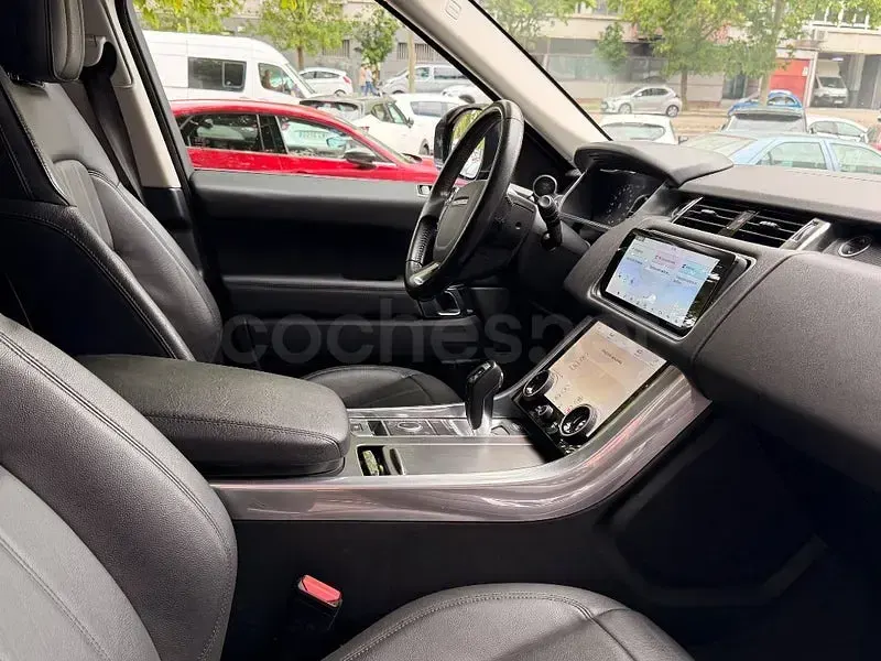 Usado Land Rover Range Rover Sport SE 300 CV (220 kW) 2022 Negro SUV