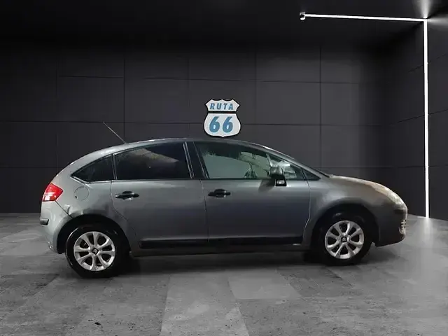 Używany Citroën C4 92 KM (67 kW) 2009 Szary Sedan/Limuzyna