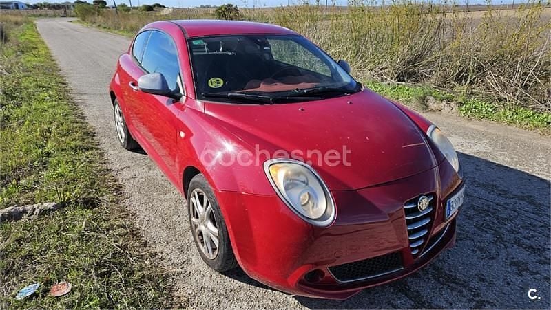 Rojo Usado 2012 Alfa Romeo MiTo Utilitario | 6150 € (Precio justo) - Imagen 1/4