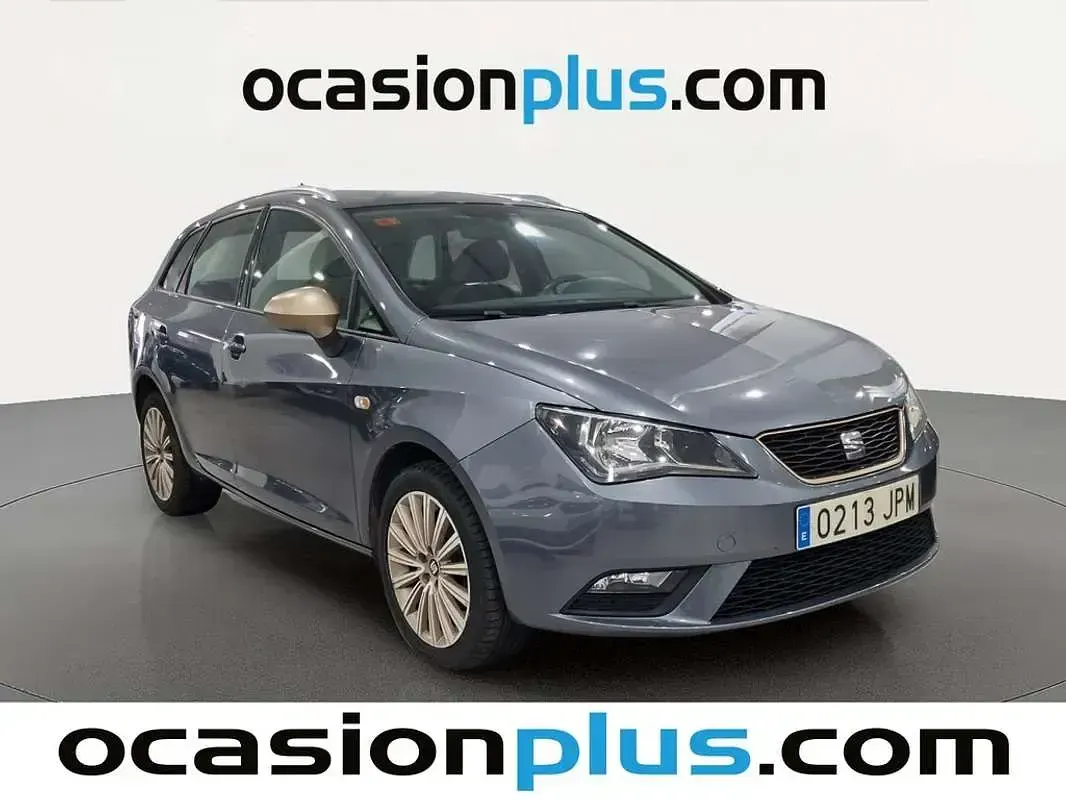 Usado Seat Ibiza ST CONNECT 90 CV (66 kW) 2016 Gris Familiar