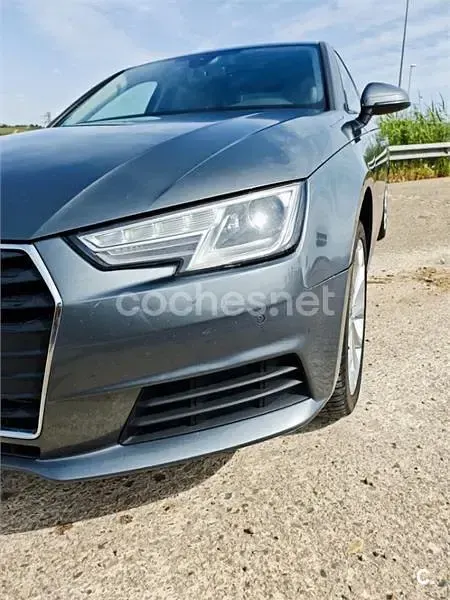 Usado Audi A4 Sport 272 CV (200 kW) 2017 Gris / plata Berlina