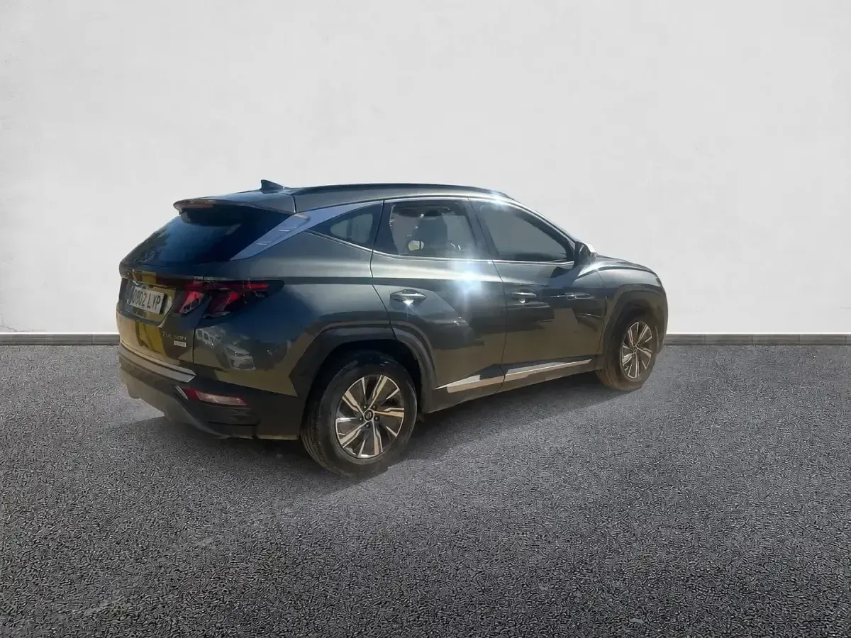 Usado Hyundai Tucson 150 CV (110 kW) 2022 Gris SUV