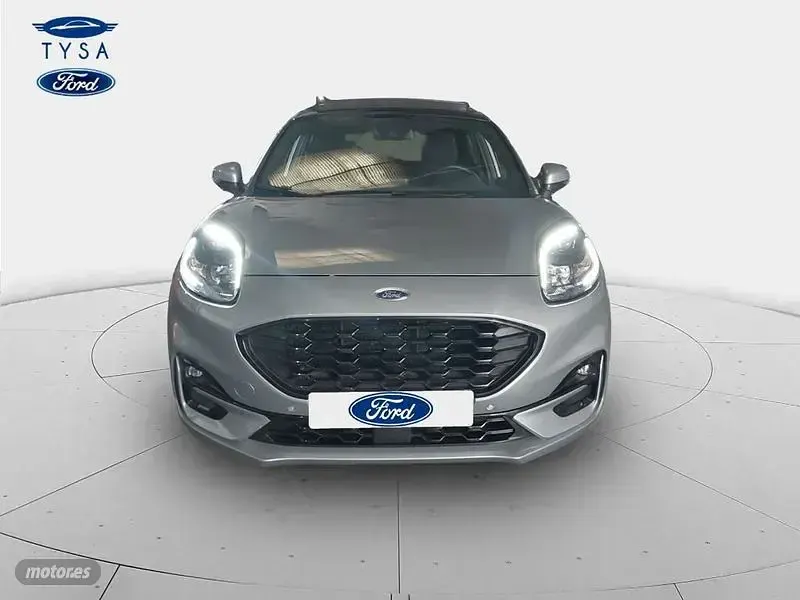 Usado Ford Puma Titanium 125 CV (91 kW) 2024 Gris / plateado SUV