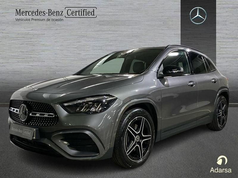 Gris montaña Usado 2024 Mercedes GLA200 SUV | 44.900 € - Imagen 1/4