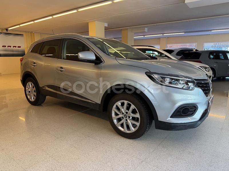 Usado Renault Kadjar Business 140 CV (102 kW) 2020 Gris / plata SUV