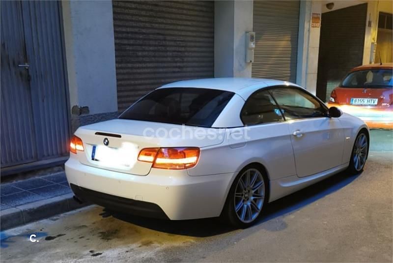 Usado BMW 325 Cabriolet 197 CV (144 kW) 2008 Blanco Descapotable