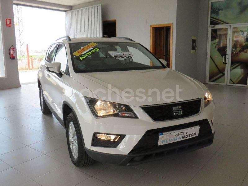 Usado Seat Ateca Style 115 CV (84 kW) 2019 Blanco SUV