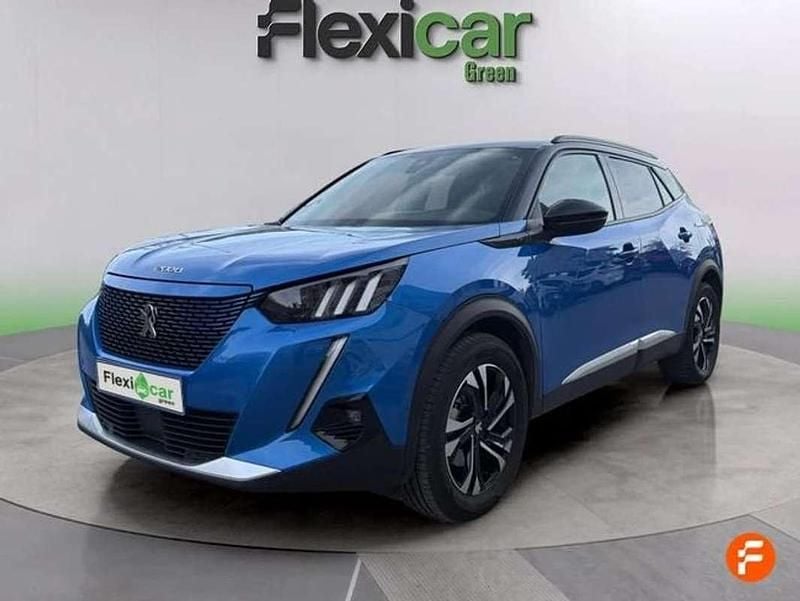 Usado Peugeot e-2008 Allure 100 kW (136 CV) 2020 Azul SUV