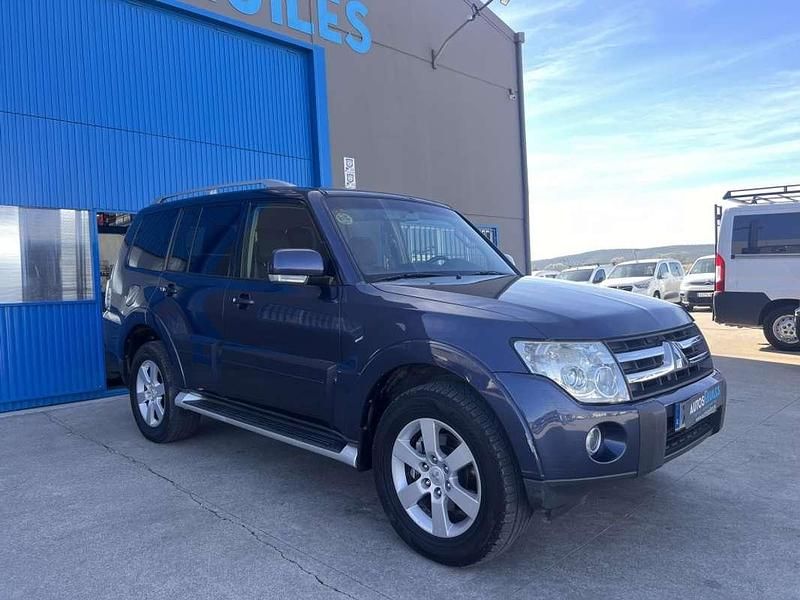 Usado Mitsubishi Montero 160 CV (117 kW) 2008 Azul SUV