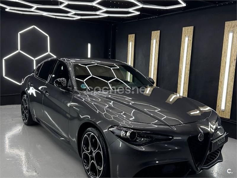 Usado Alfa Romeo Giulia Veloce 210 CV (154 kW) 2022 Negro Berlina