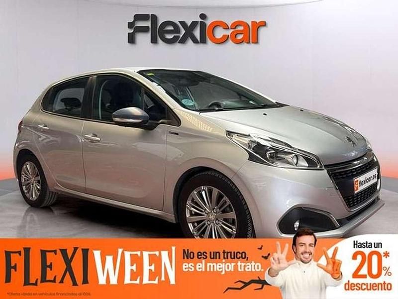 Gris Usado 2018 Peugeot 208 Active Utilitario | 6990 € (Buen precio) - Imagen 1/4