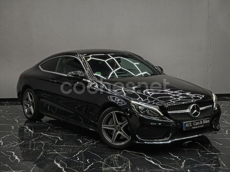Usado Mercedes C300 245 CV (180 kW) 2017 Negro Coupe