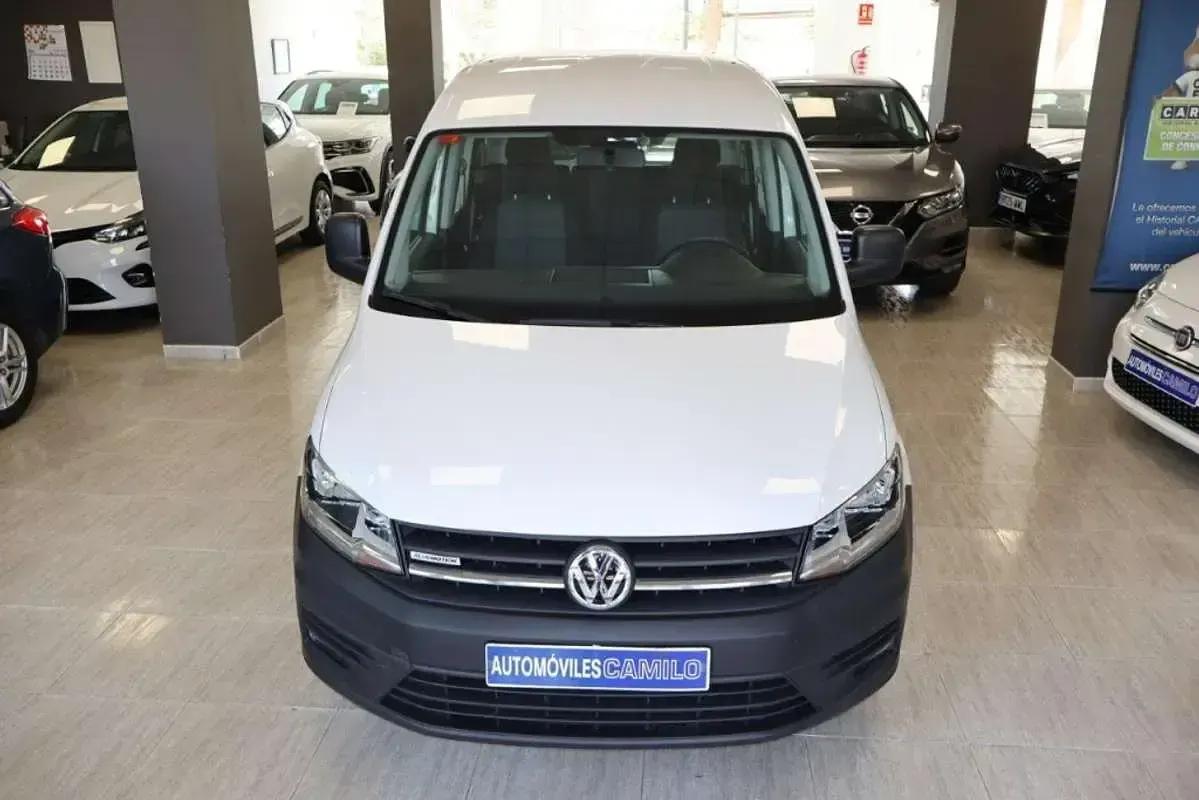 Usado VW Caddy Edition 110 CV (80 kW) 2020 Blanco Monovolumen