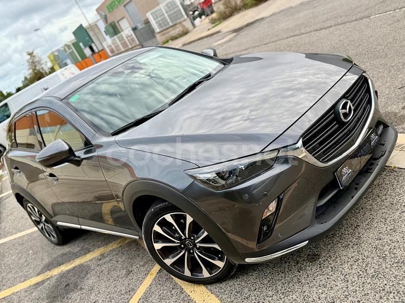 Gris / plata Usado 2019 Mazda CX-3 SUV | 17.900 € (Precio justo) - Imagen 1/4