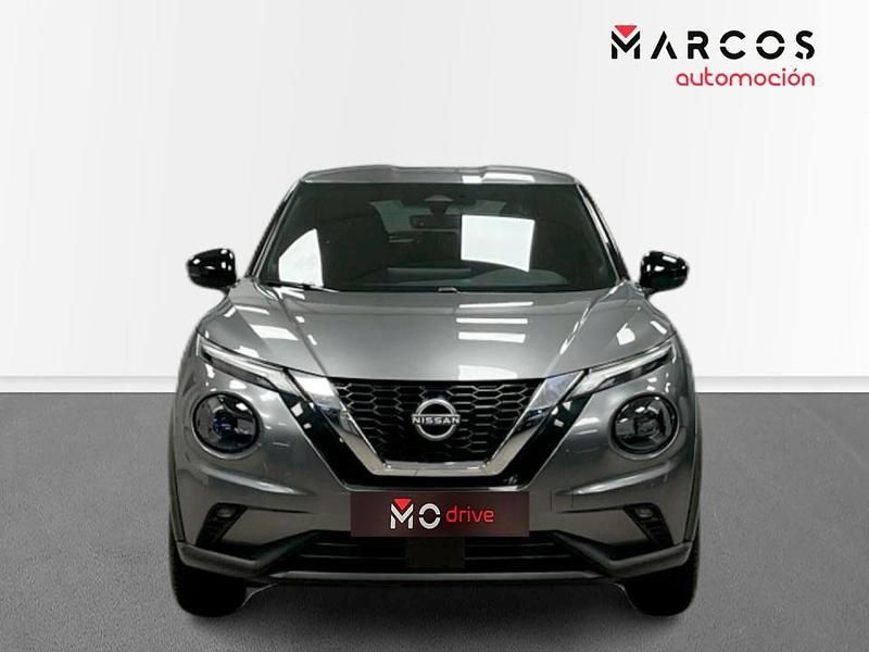 Usado Nissan Juke N-Connecta 114 CV (83 kW) 2024 Gris SUV