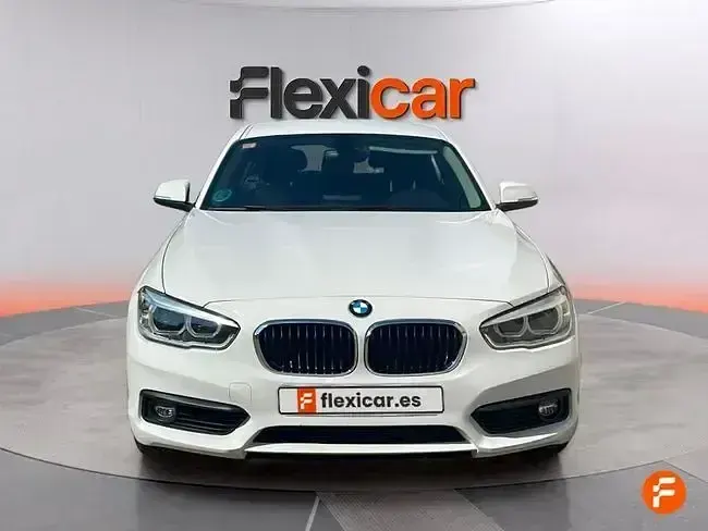Usado BMW 116 116 CV (85 kW) 2019 Blanco Utilitario