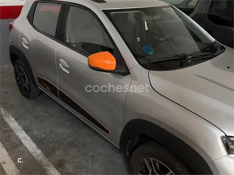 Usado Dacia Spring Comfort Plus 47 kW (65 CV) 2023 Eléctrico Utilitario