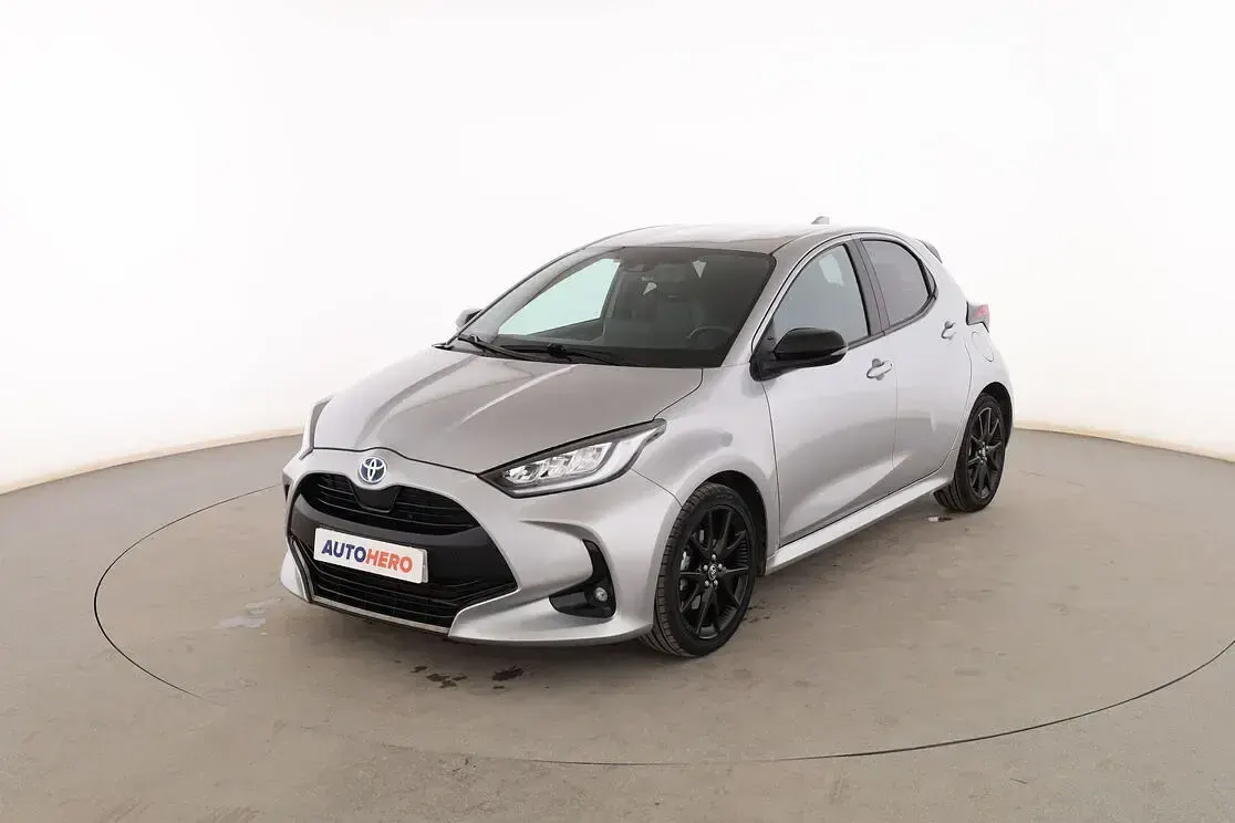 Usado Toyota Yaris Style 116 CV (85 kW) 2022 Utilitario
