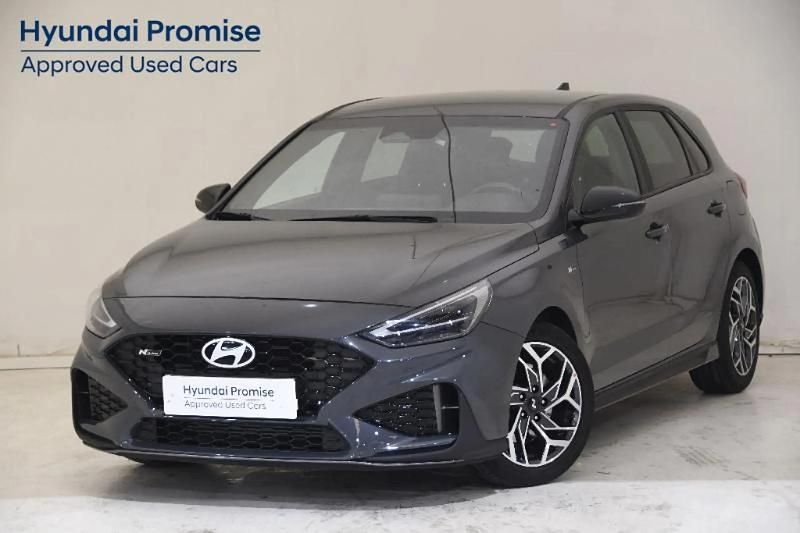 Nuevo Hyundai i30 N Line 100 CV (73 kW) 2025 Gris/plata