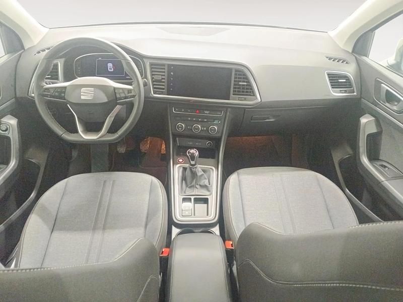 Usado Seat Ateca Style 150 CV (110 kW) 2025 Gris/plata SUV