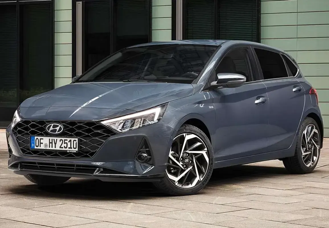 Usado Hyundai i20 80 CV (58 kW) 2025 Azul Utilitario