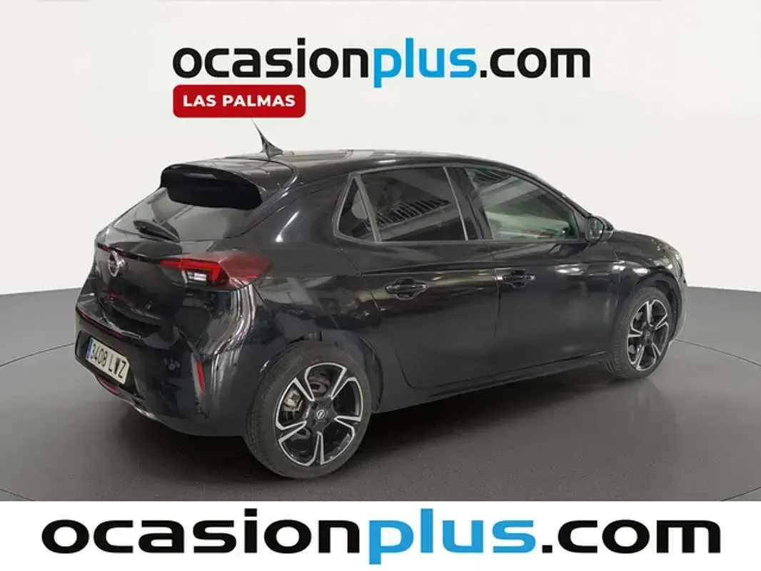 Usado Opel Corsa GS Line 131 CV (96 kW) 2022 Negro Utilitario