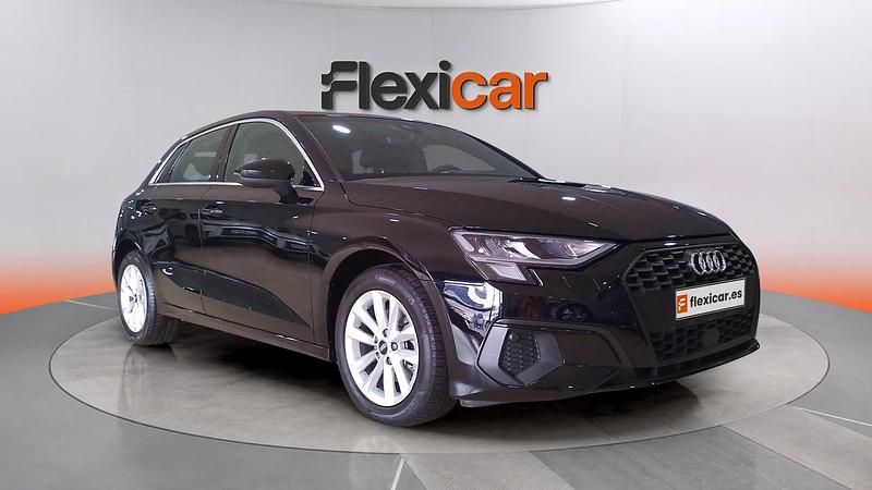 Usado Audi A3 Premium 110 CV (80 kW) 2022 Negro Berlina