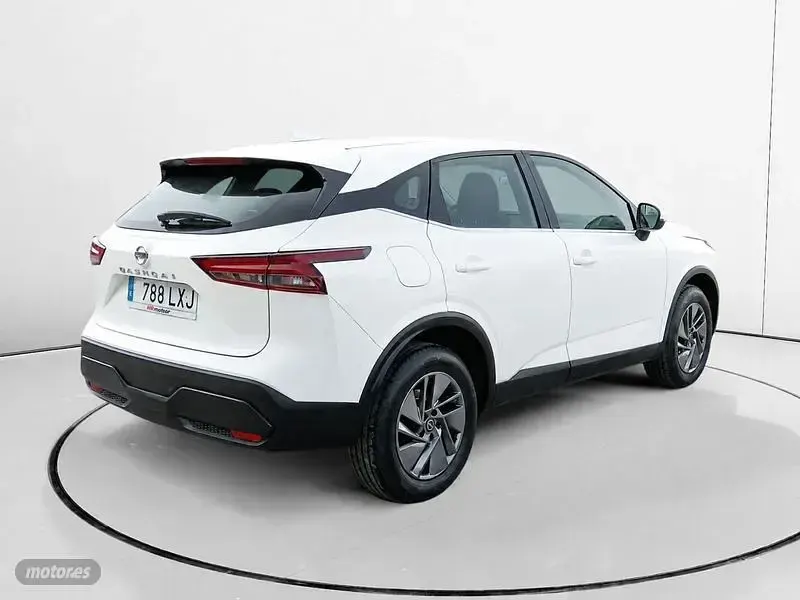 Usado Nissan Qashqai Acenta 140 CV (102 kW) 2022 Blanco SUV