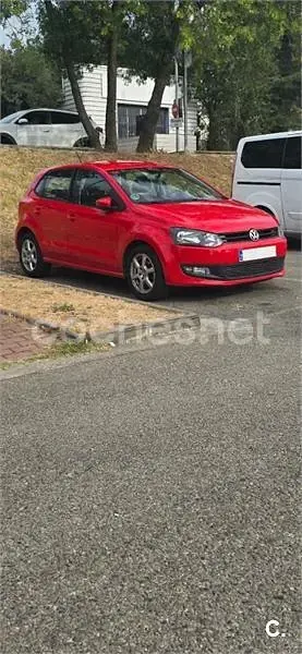 Usado VW Polo Advance 70 CV (51 kW) 2011 Rojo Utilitario