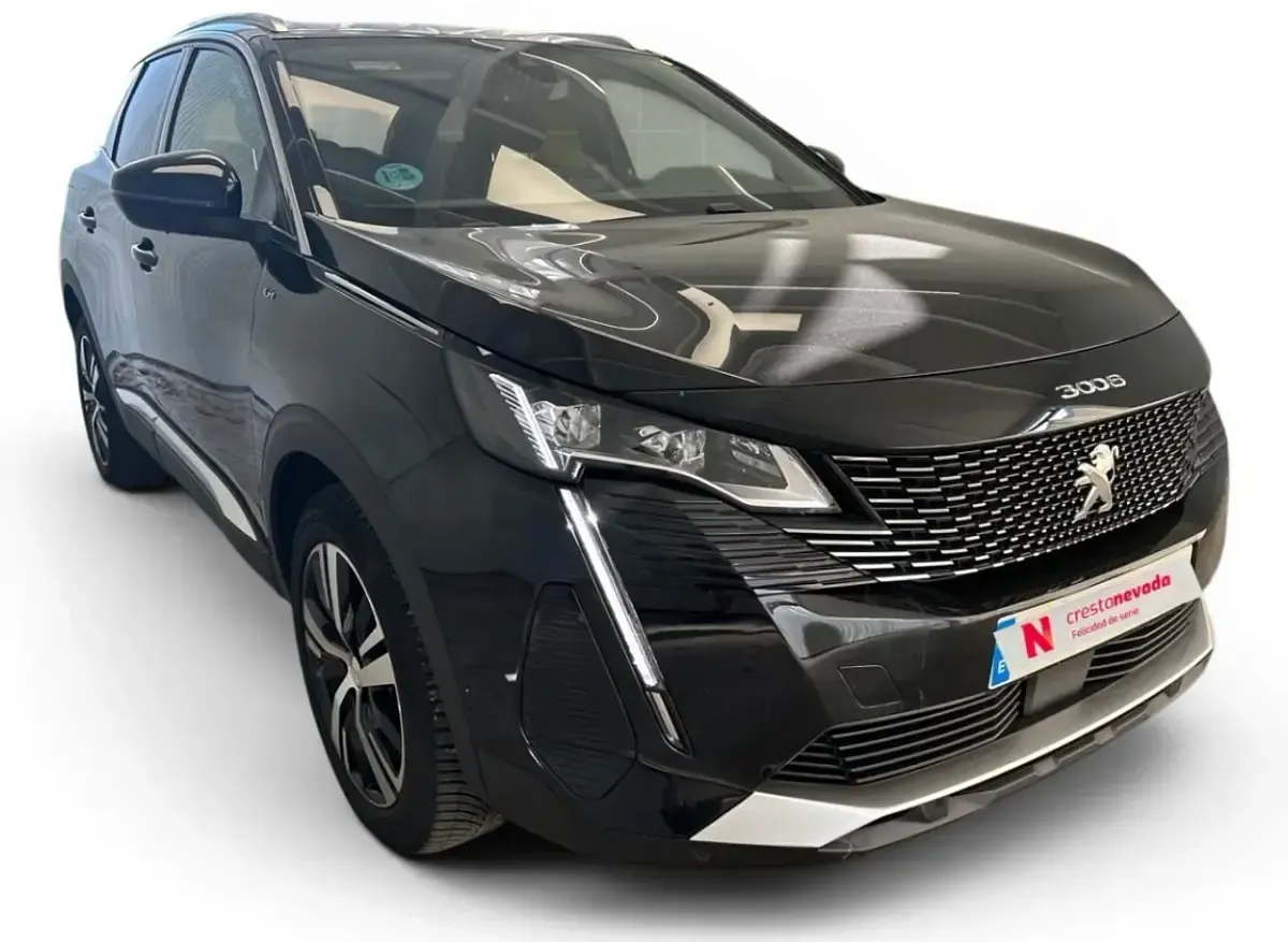 Usado Peugeot 3008 GT 130 CV (95 kW) 2023 Negro SUV