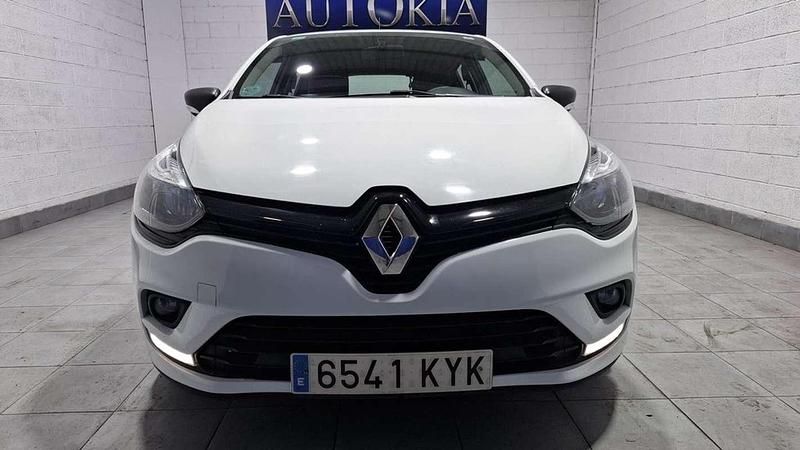 Usado Renault Clio IV Business 76 CV (55 kW) 2019 Blanco Berlina