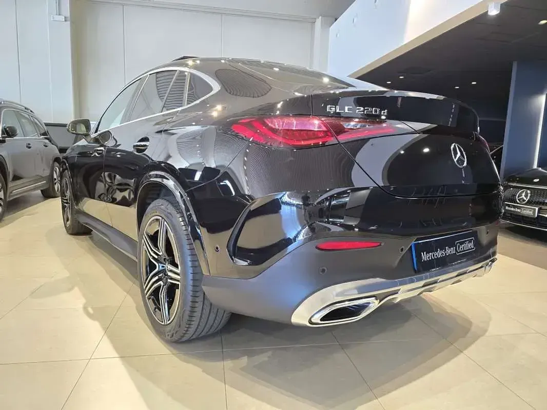 Usado Mercedes GLC220 197 CV (144 kW) 2024 Negro SUV