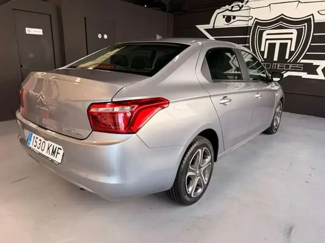 Usado Citroën C-Elysee I Shine 102 CV (75 kW) 2018 Gris Berlina