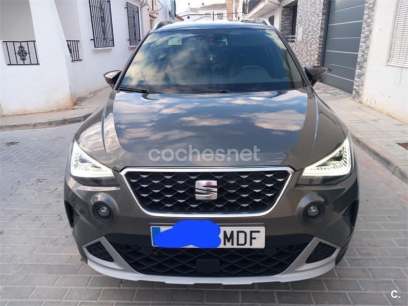 Usado Seat Arona Xperience 110 CV (80 kW) 2023 Verde SUV