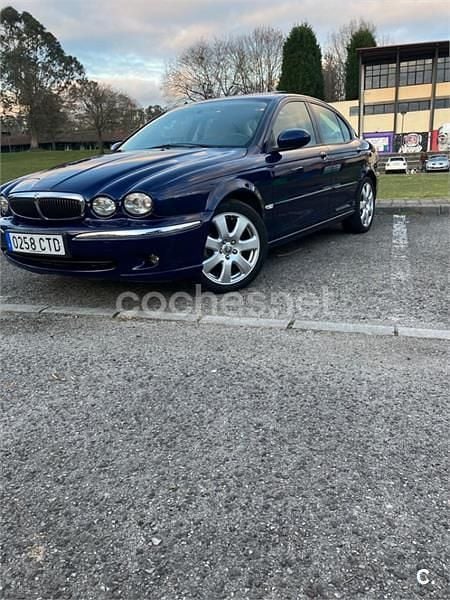 Azul Usado 2004 Jaguar X-type Executive Berlina | 6000 € (Precio justo) - Imagen 1/4