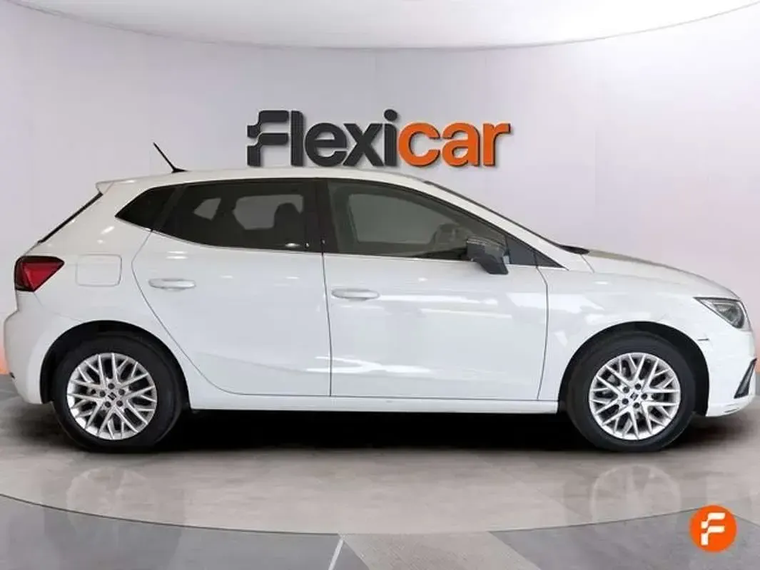 Usado Seat Ibiza XCELLENCE 116 CV (85 kW) 2024 Blanco Utilitario