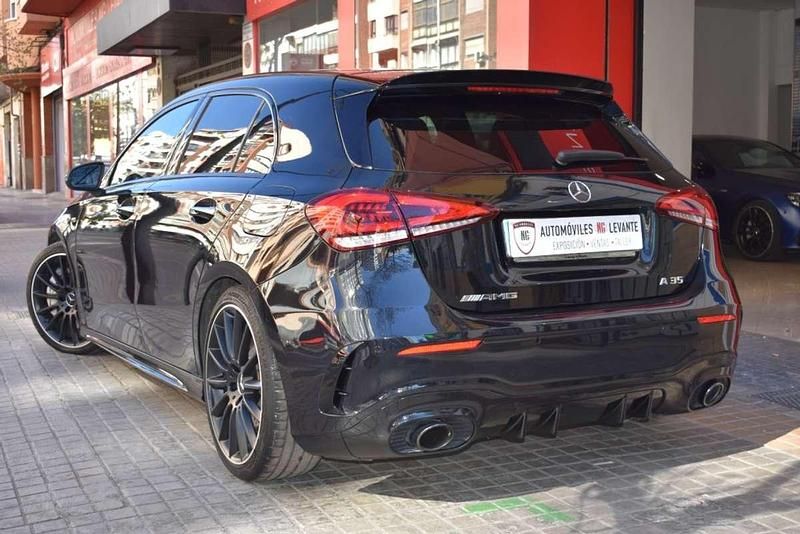 Usado Mercedes A35 AMG AMG 306 CV (225 kW) 2020 Negro Utilitario
