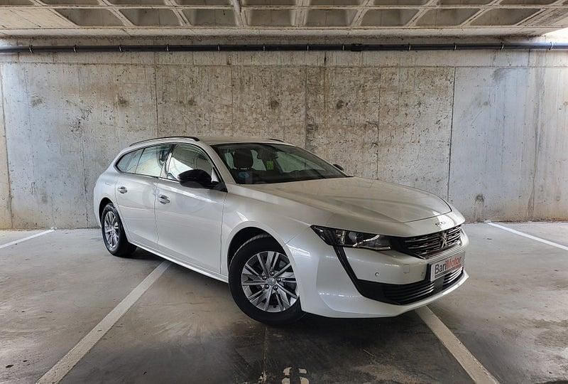 Usado Peugeot 508 SW Active 131 CV (96 kW) 2022 Blanco Familiar
