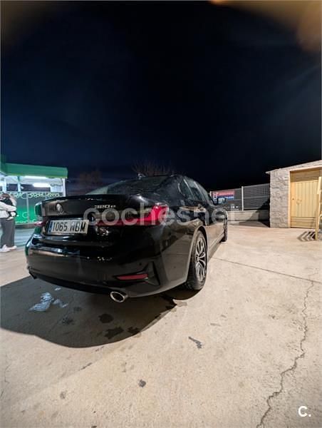 Usado BMW 320e Comfort Edition 204 CV (150 kW) 2021 Negro Berlina