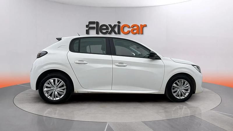 Usado Peugeot 208 Active 101 CV (74 kW) 2022 Blanco Utilitario
