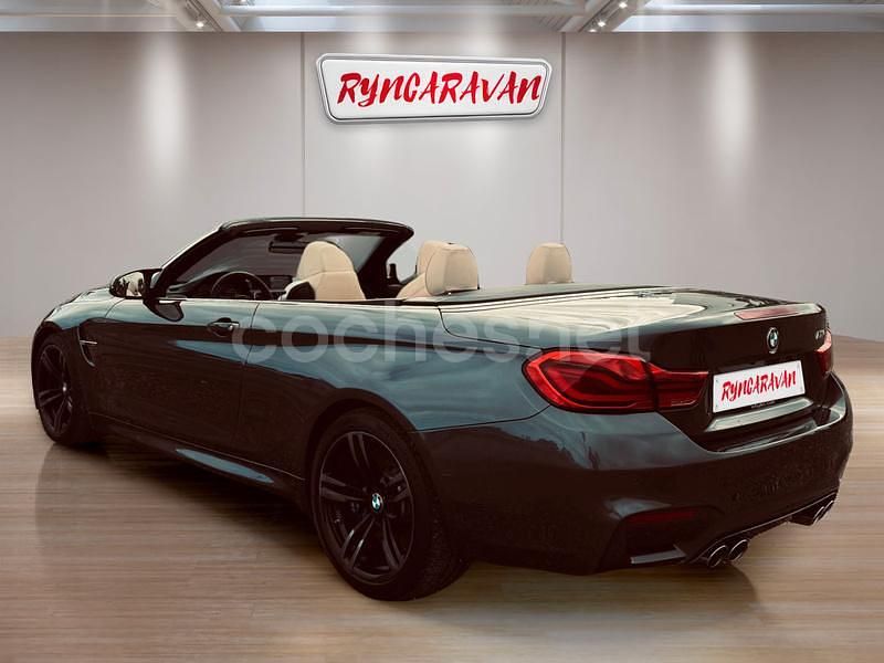 Usado BMW M4 Cabriolet Comfort Edition 431 CV (317 kW) 2018 Gris / plata Descapotable