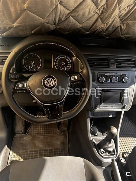 Usado VW Caddy Beach 102 CV (75 kW) 2016 Blanco Monovolumen