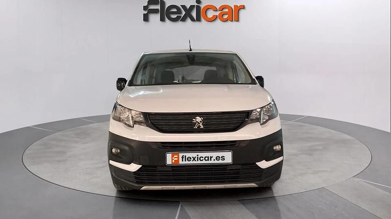 Usado Peugeot Rifter Active 131 CV (96 kW) 2022 Blanco Monovolumen